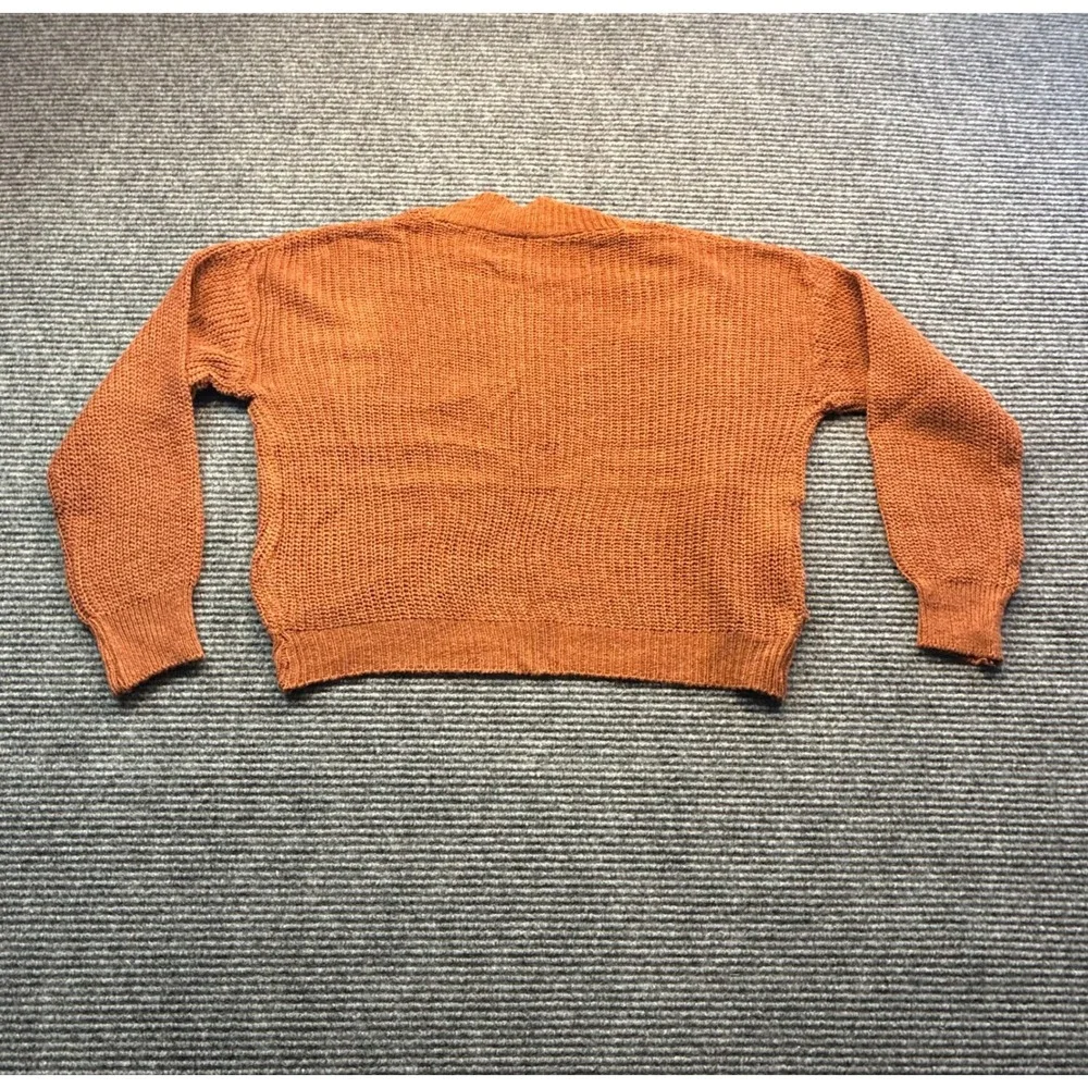 Unbranded open front